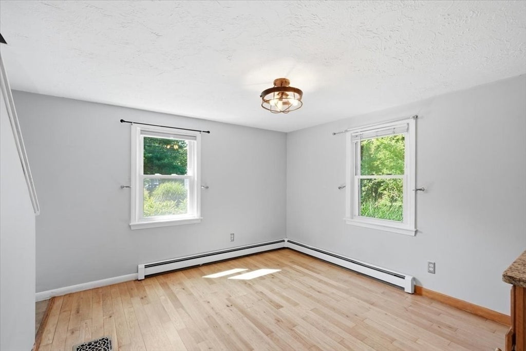 106 Bourne Rd, Plymouth, MA Photo #15