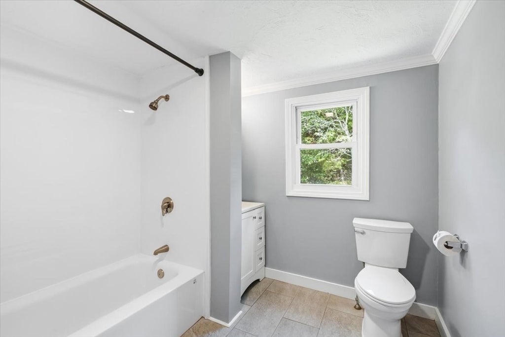 106 Bourne Rd, Plymouth, MA Photo #27