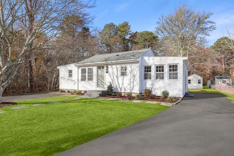 21 Weston Ave Wareham MA 02571