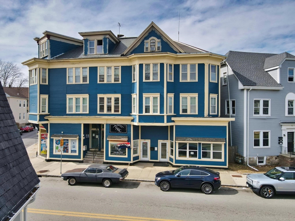 639-647 County St
