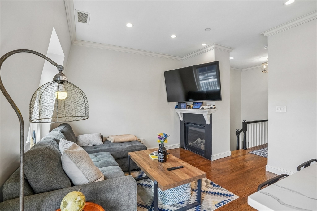 31 Brighton St 3