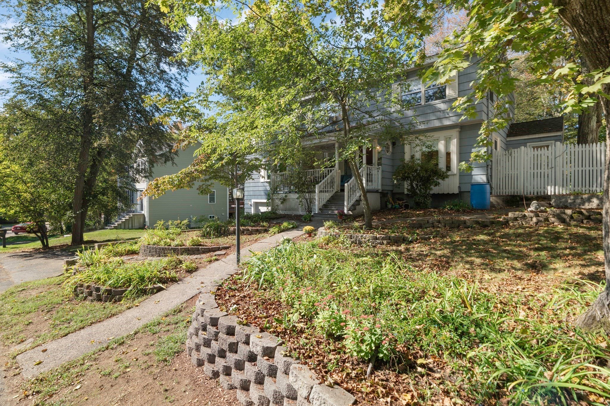 59 Norval Ave