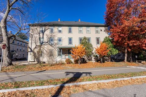 1 Florida Ct 3 Maynard MA 01754