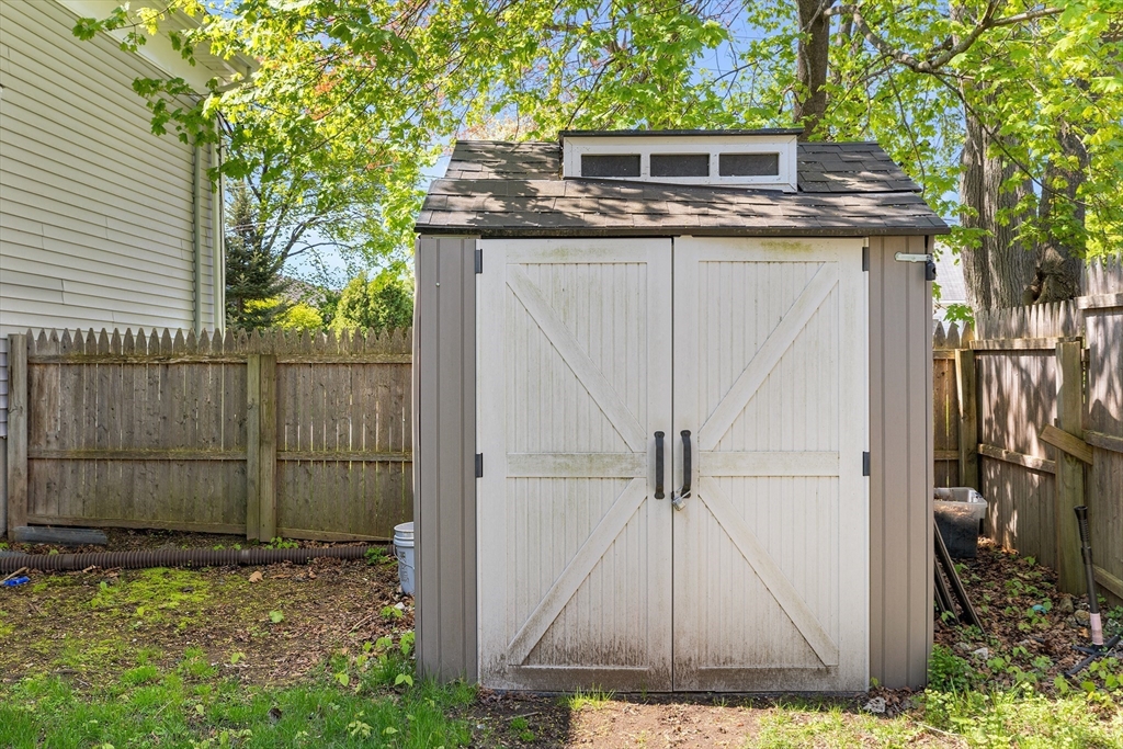 3 Edwards St, Franklin, MA Photo #33