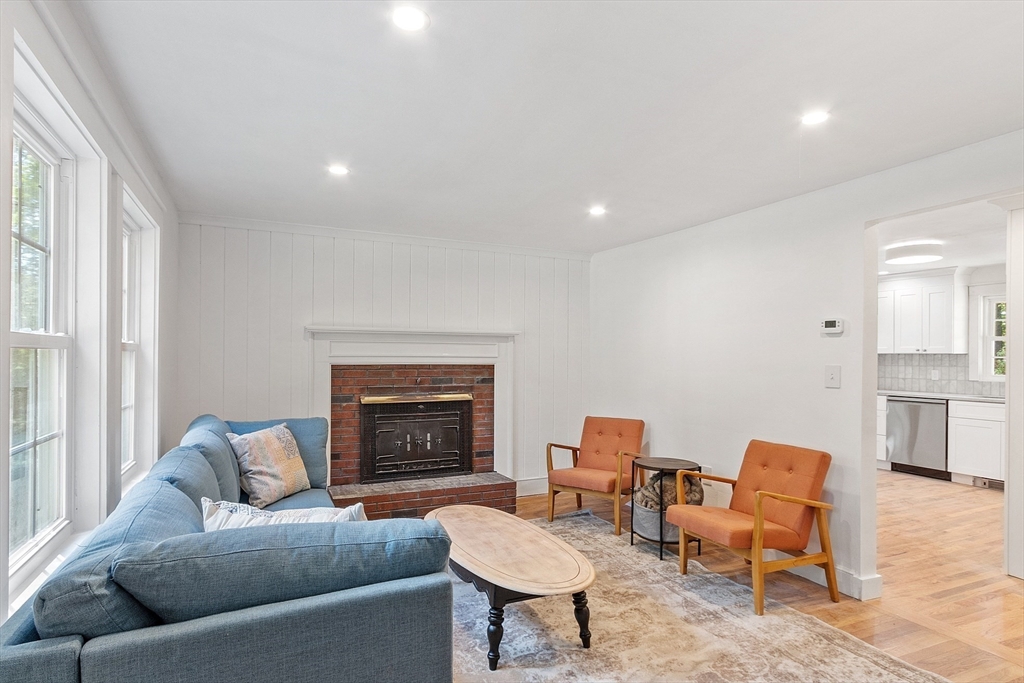 18 Sargent Rd