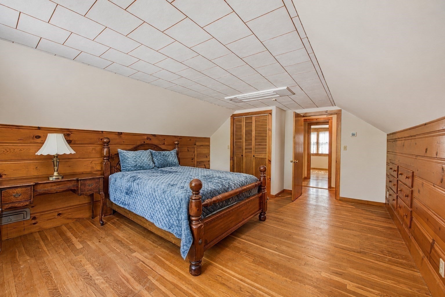 8 Central St, Stoughton, MA Photo #16
