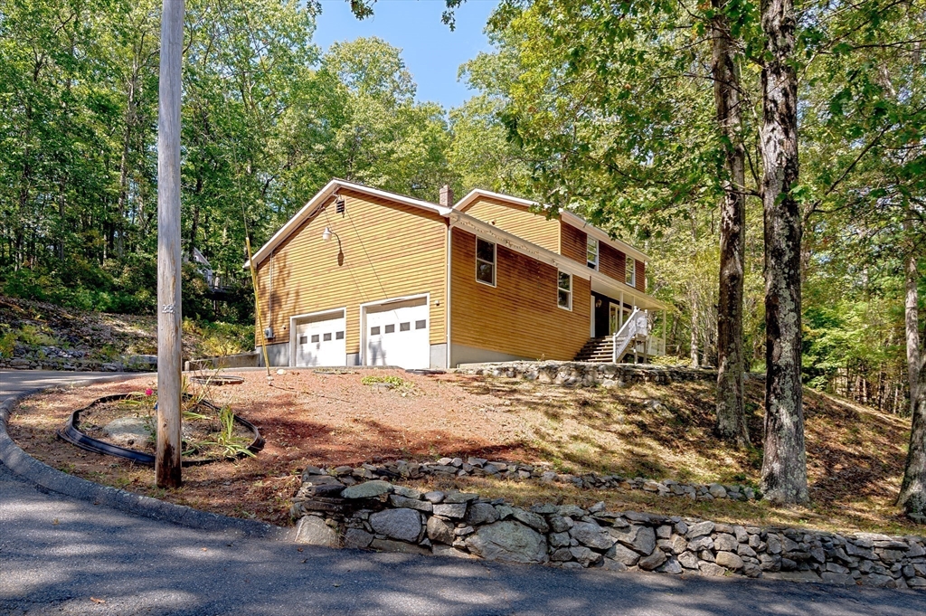 84 Anderson Rd