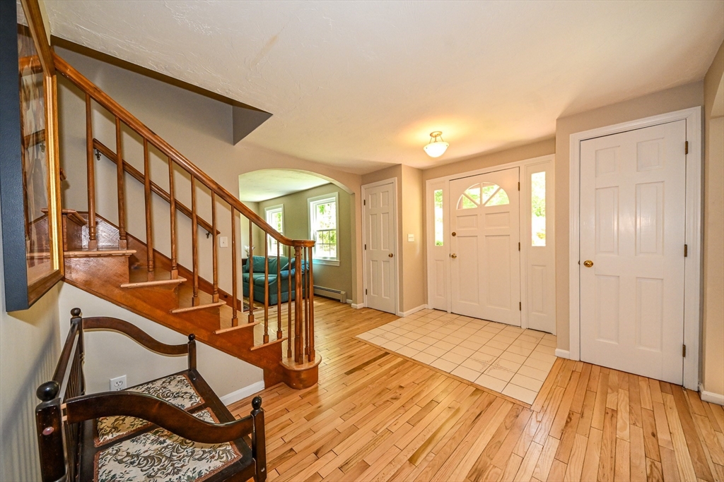 311 Pine St (Stonewood Lane)