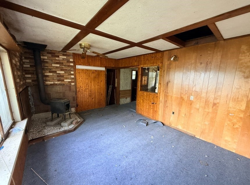11 Chandler Rd, Holland, MA Photo #18
