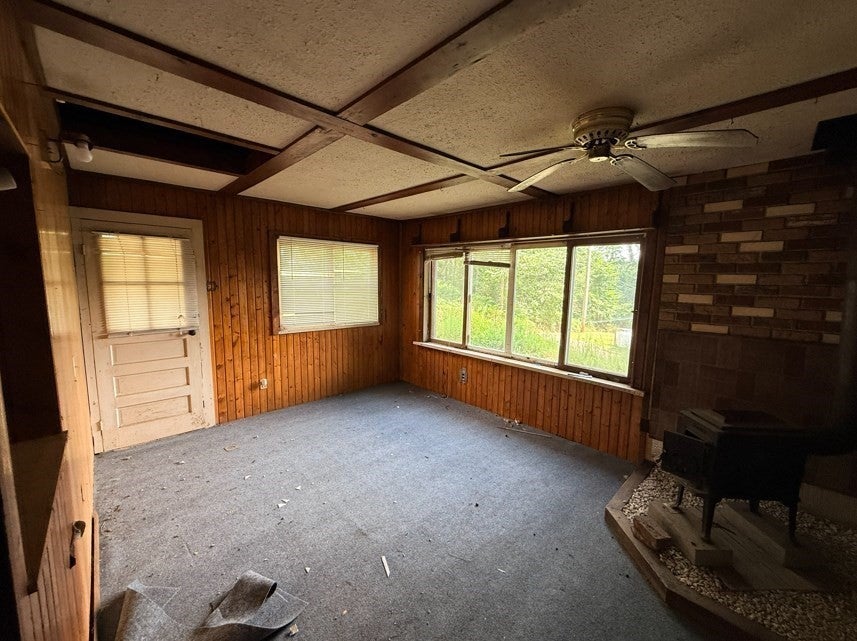 11 Chandler Rd, Holland, MA Photo #10