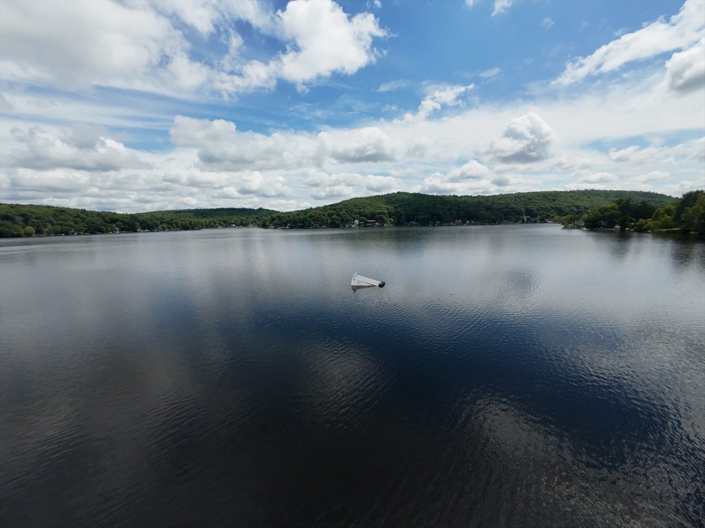 11 Chandler Rd, Holland, MA Photo #25