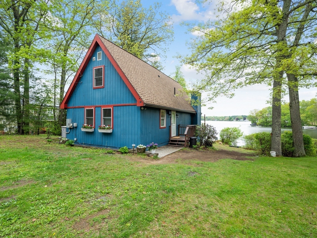 11 Grove Point Rd