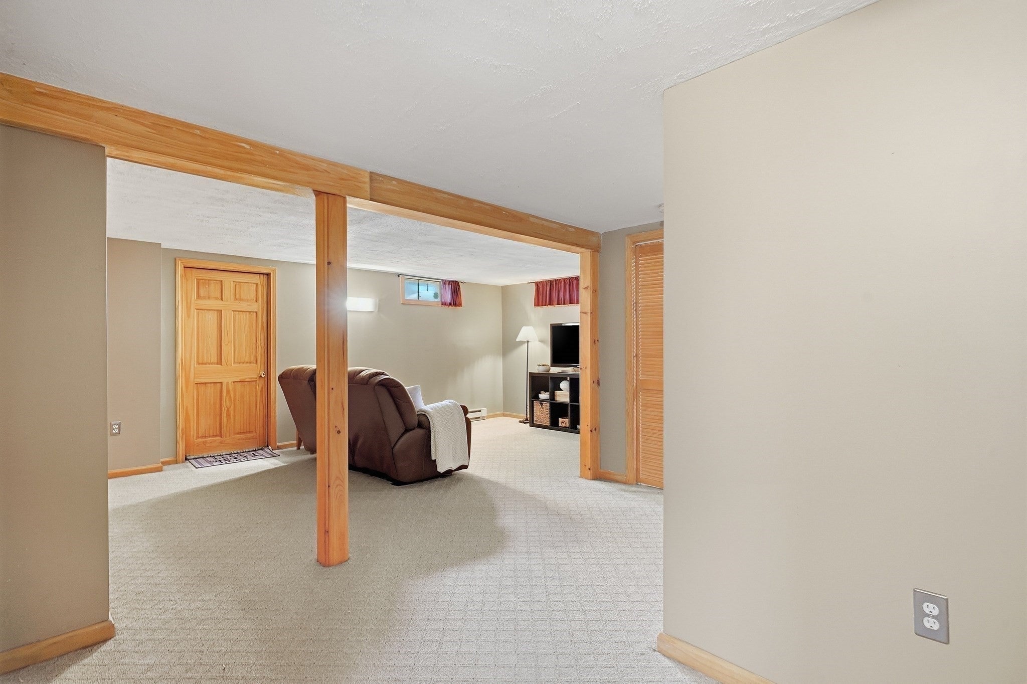 15 Collins St #15, Attleboro, MA, 15 Collins St #15, Attleboro, MA Photo #34