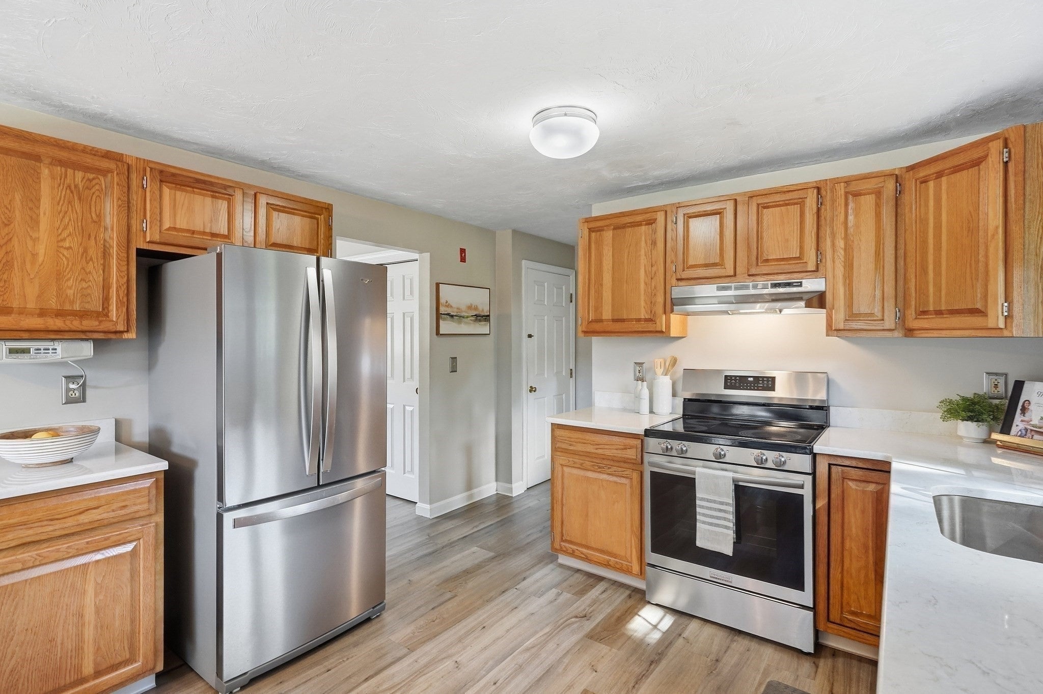 15 Collins St #15, Attleboro, MA, 15 Collins St #15, Attleboro, MA Photo #6
