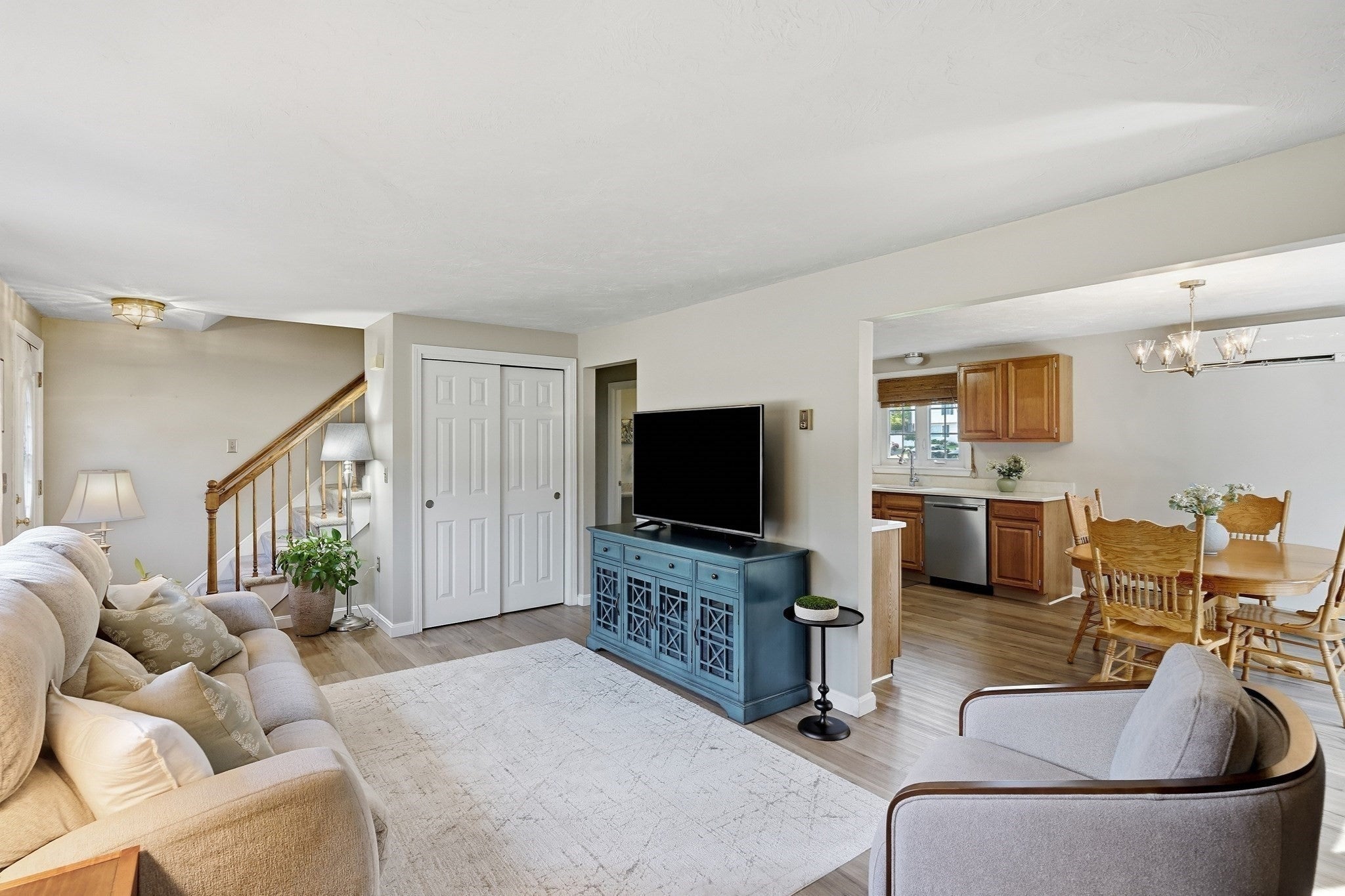 15 Collins St #15, Attleboro, MA, 15 Collins St #15, Attleboro, MA Photo #12