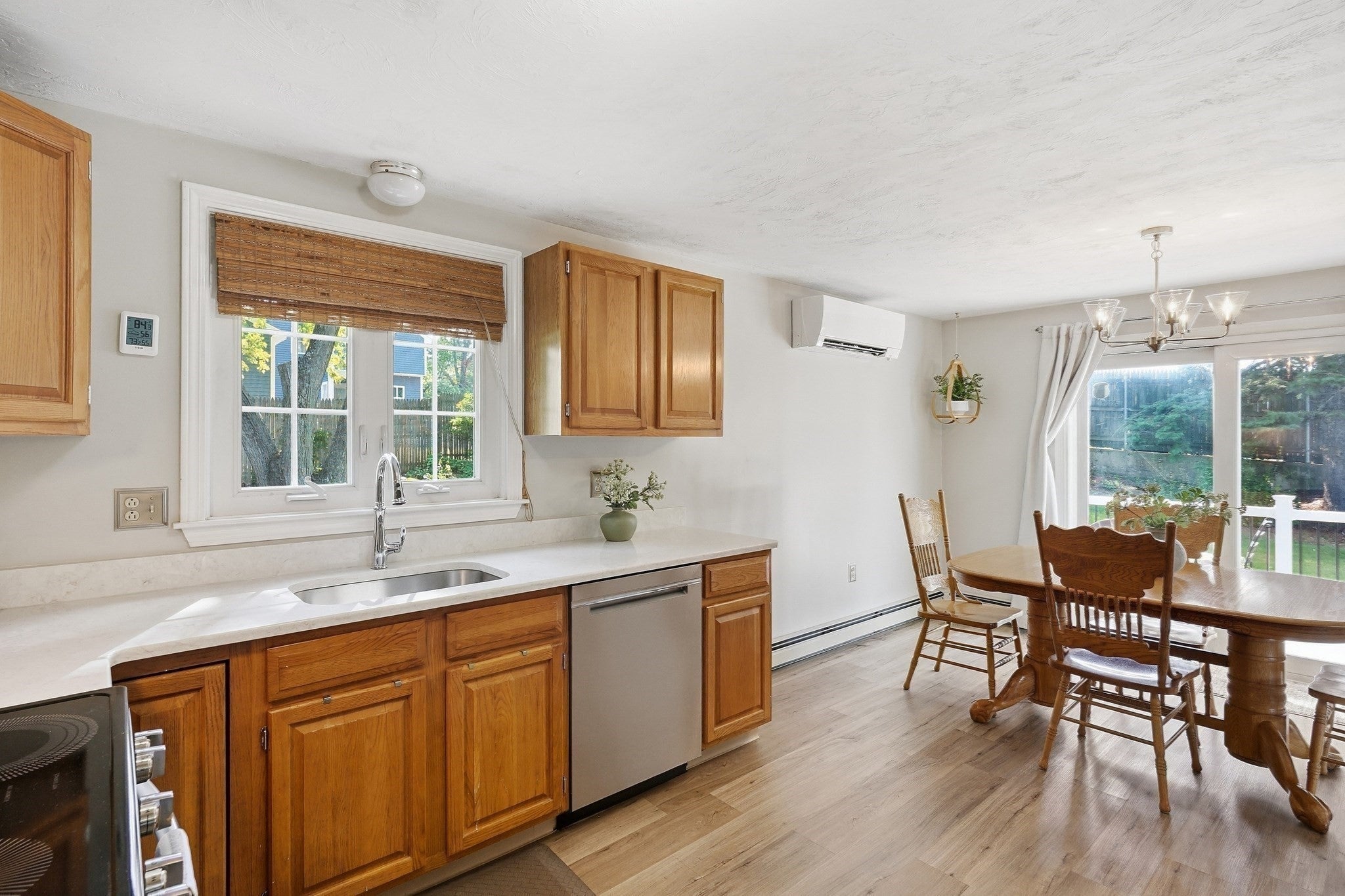 15 Collins St #15, Attleboro, MA, 15 Collins St #15, Attleboro, MA Photo #4