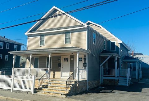32 Sumner St Quincy MA 02169