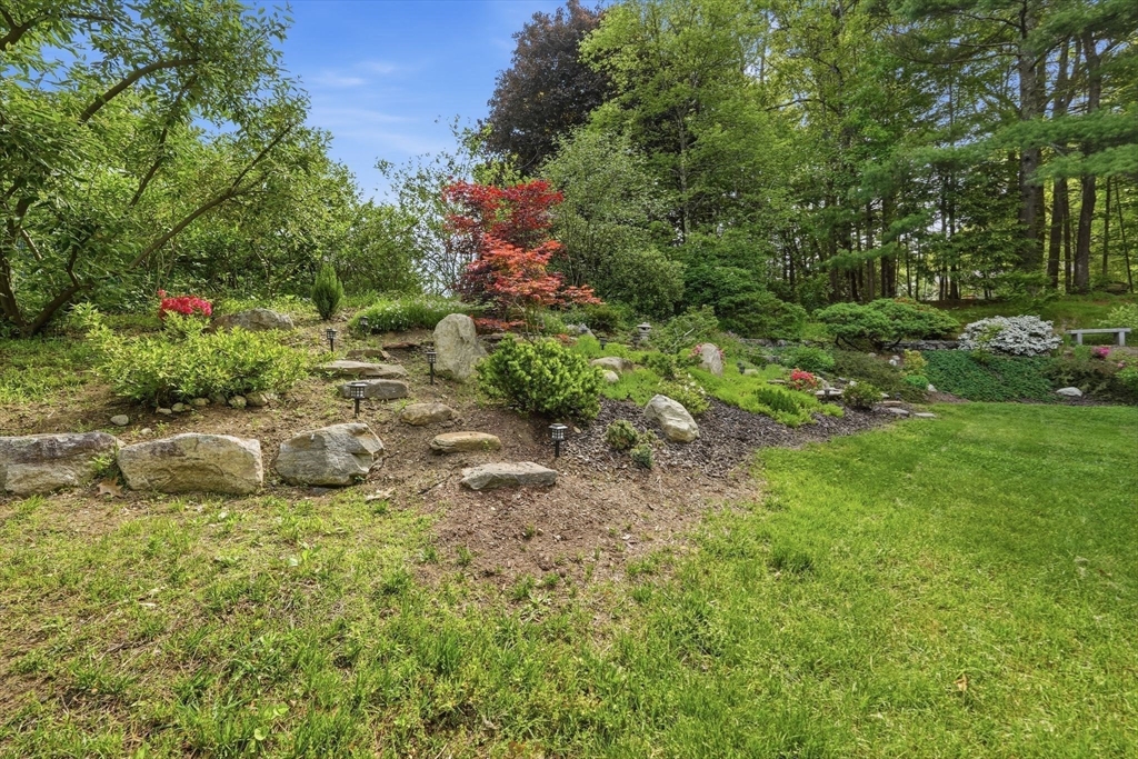 87 Logtown Rd
