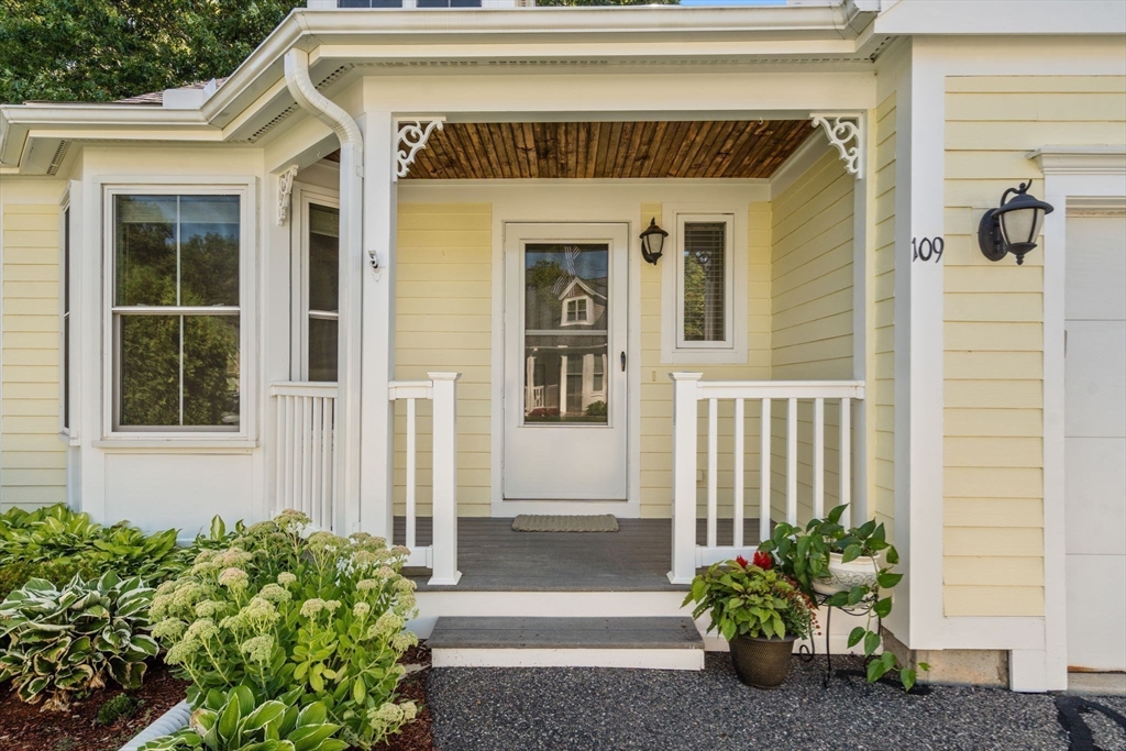 109 Westminster Dr. 109