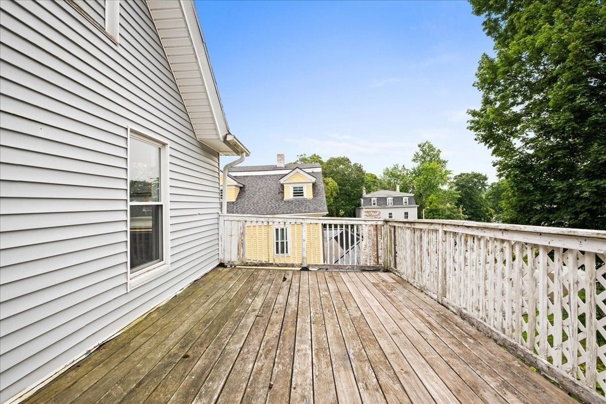 36 Cedar St, Worcester, MA, 36 Cedar St, Worcester, MA Photo #11