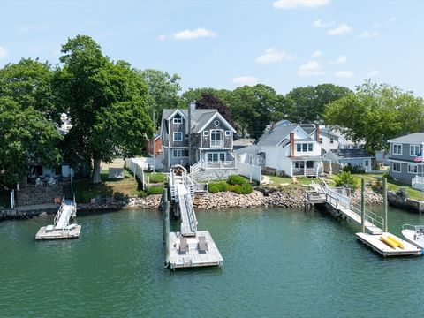 33 Crescent Ave Beverly MA 01915