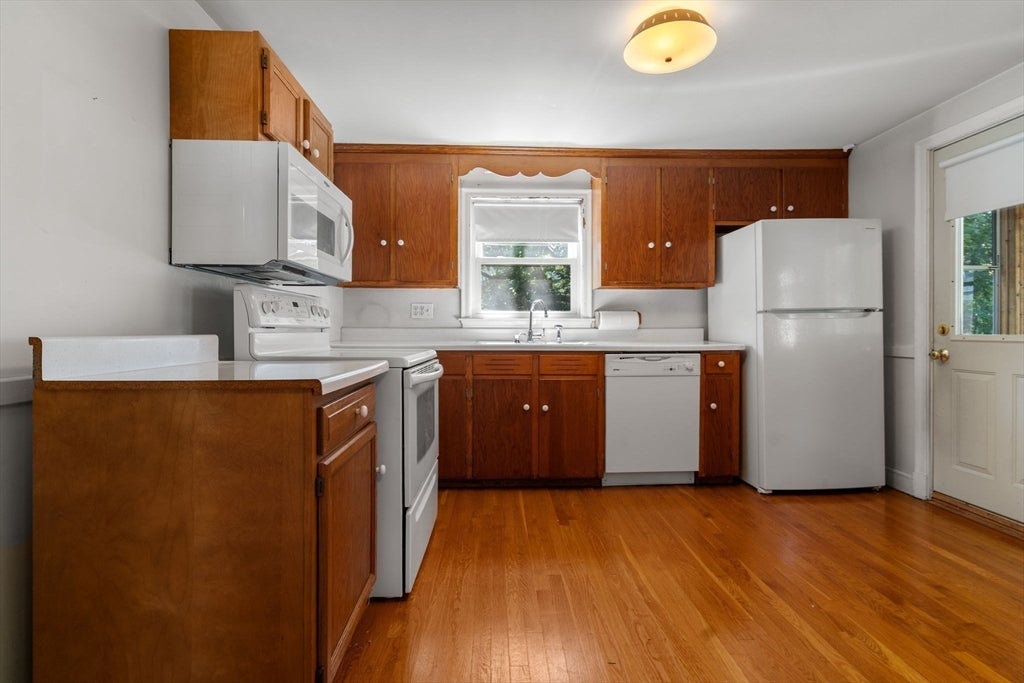 10 Emelia Terrace