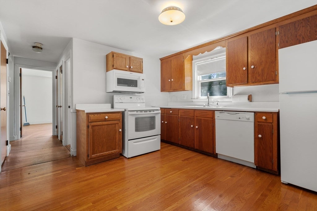 10 Emelia Terrace