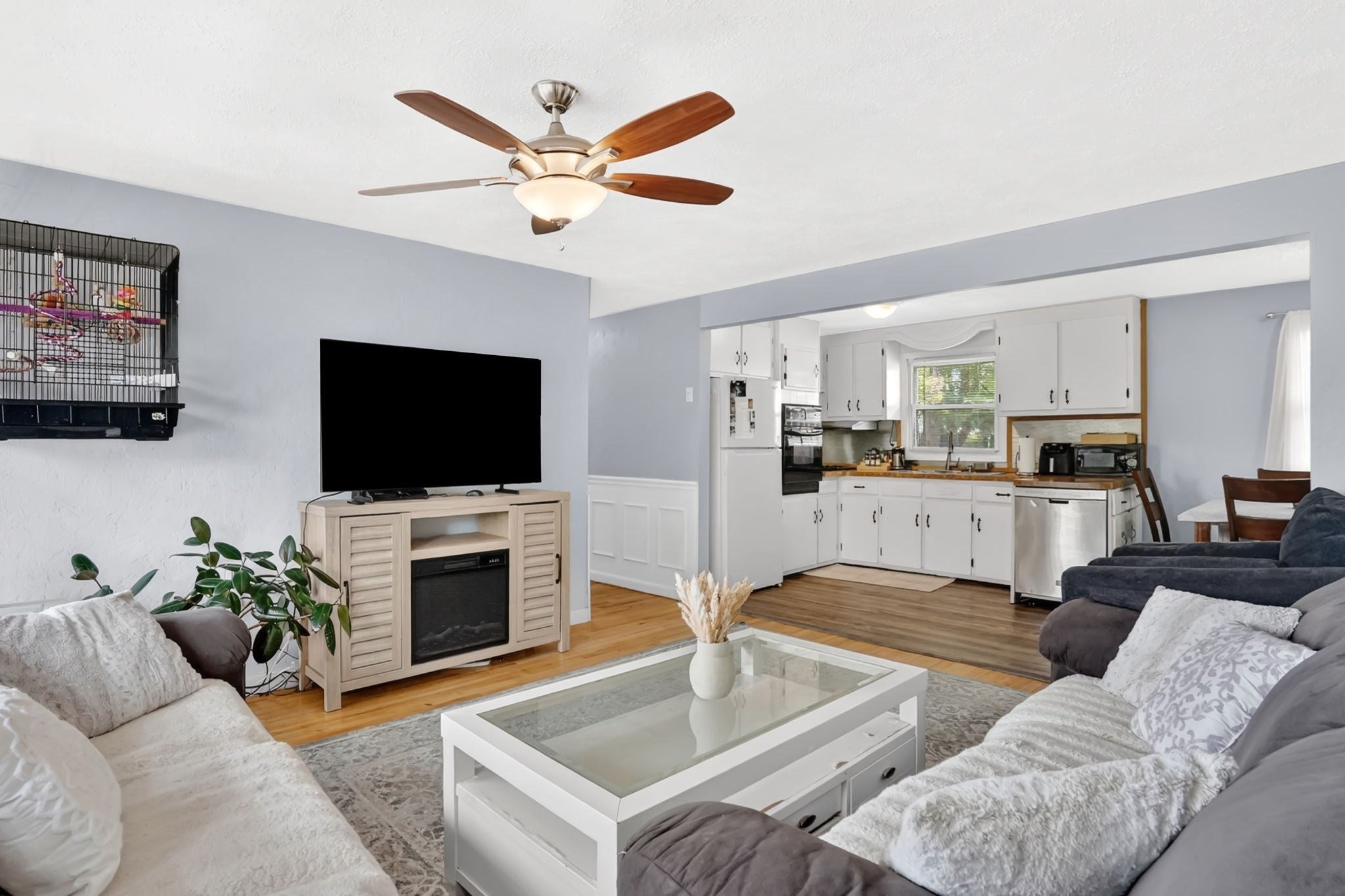 94 Cora Ave, Chicopee, MA, 94 Cora Ave, Chicopee, MA Photo #24