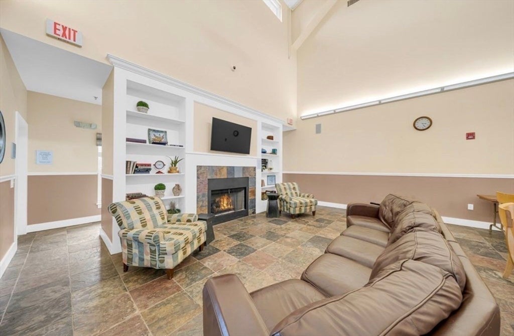 3 Harvest Dr #207, North Andover, MA Photo #22