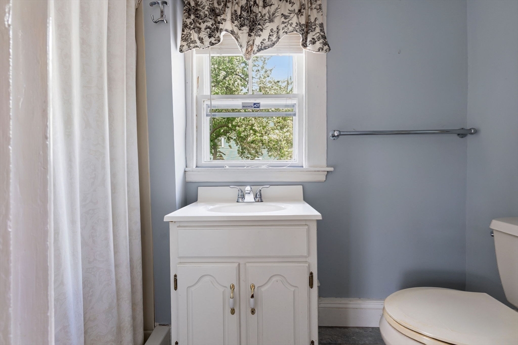 9 Mount Vernon ST, Marblehead, MA Photo #22