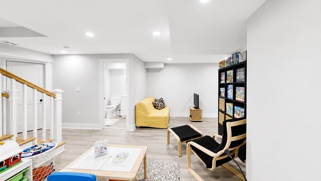 187 Linwood Ave #2, Newton, MA, 187 Linwood Ave #2, Newton, MA Photo #21