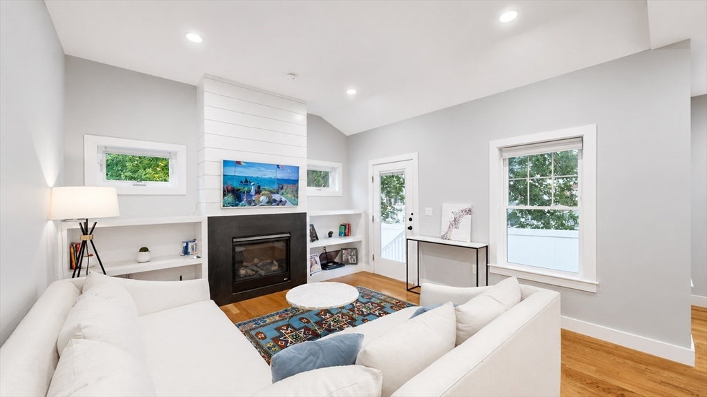 187 Linwood Ave #2, Newton, MA, 187 Linwood Ave #2, Newton, MA Photo #1