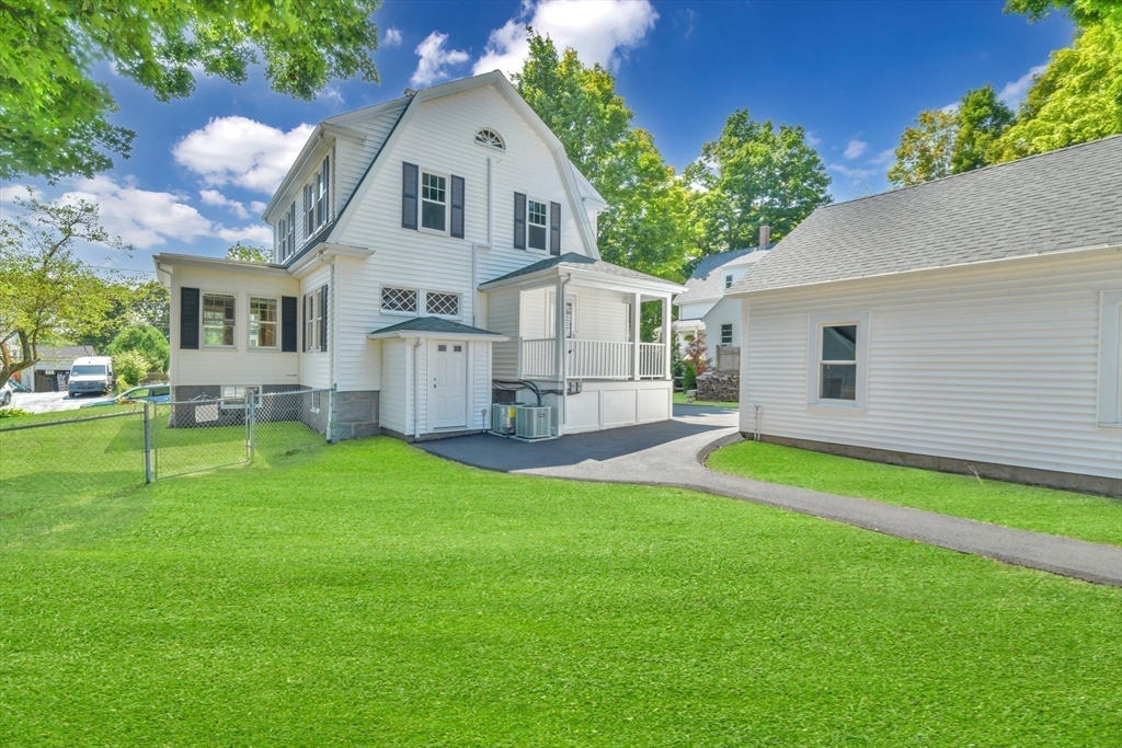 15 Highland Ave