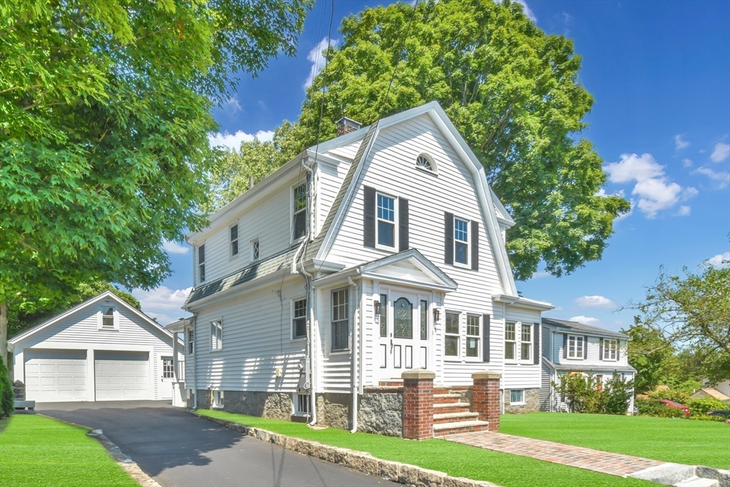 15 Highland Ave