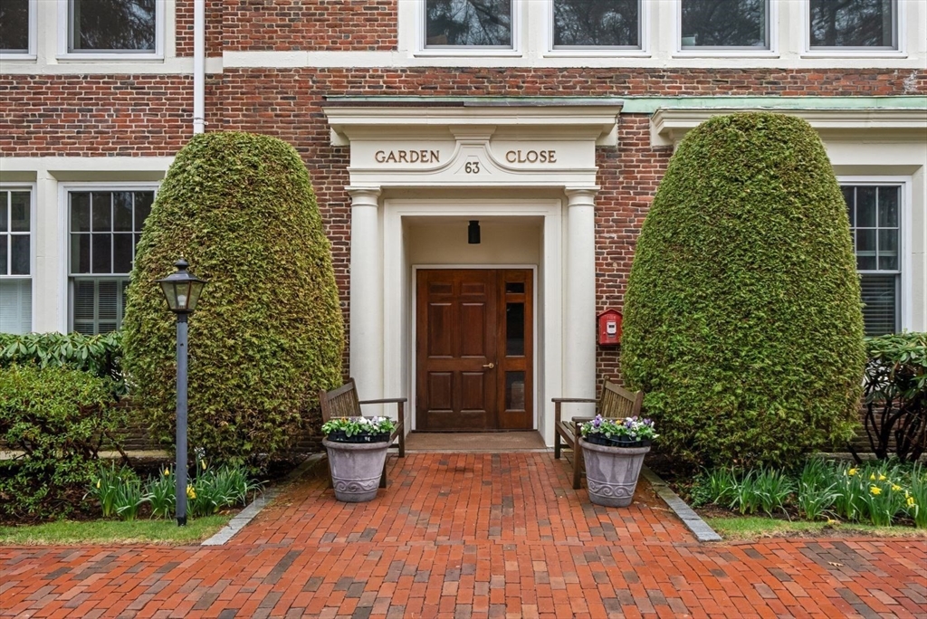 63 Garden Rd C4
