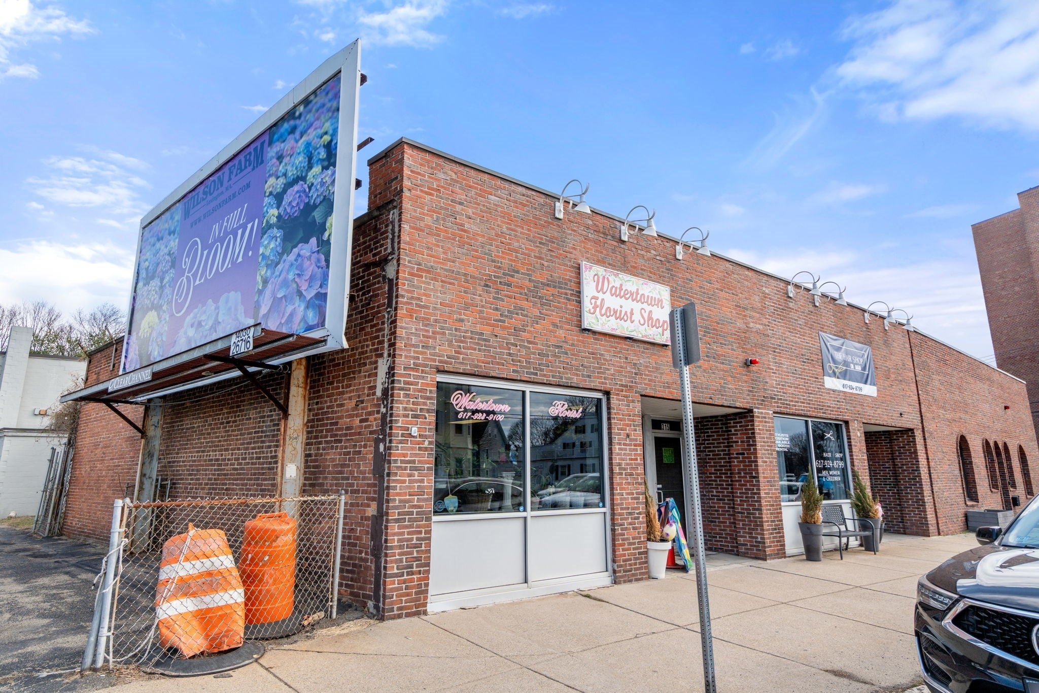 311 Main St