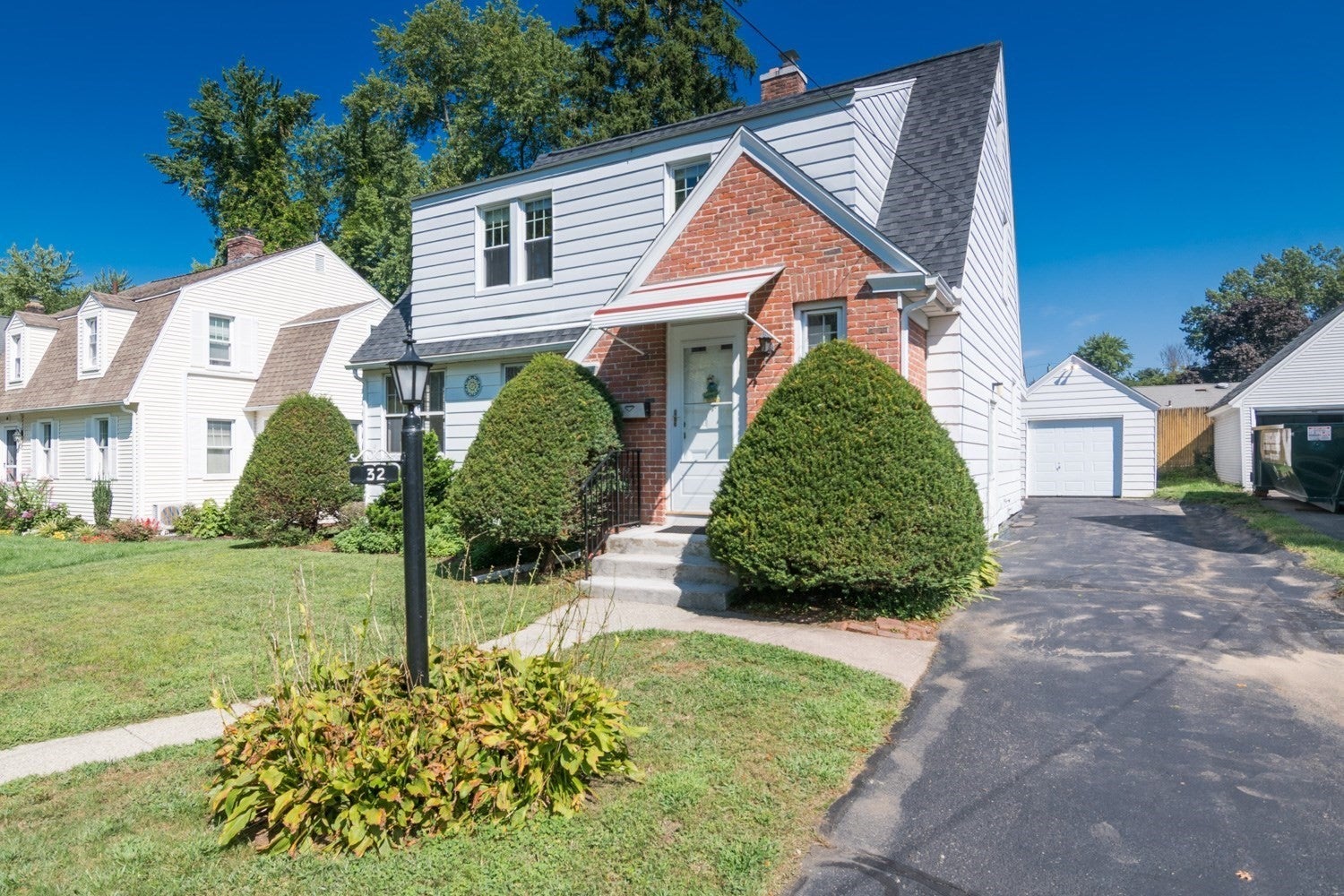 32 Elmwood Ave