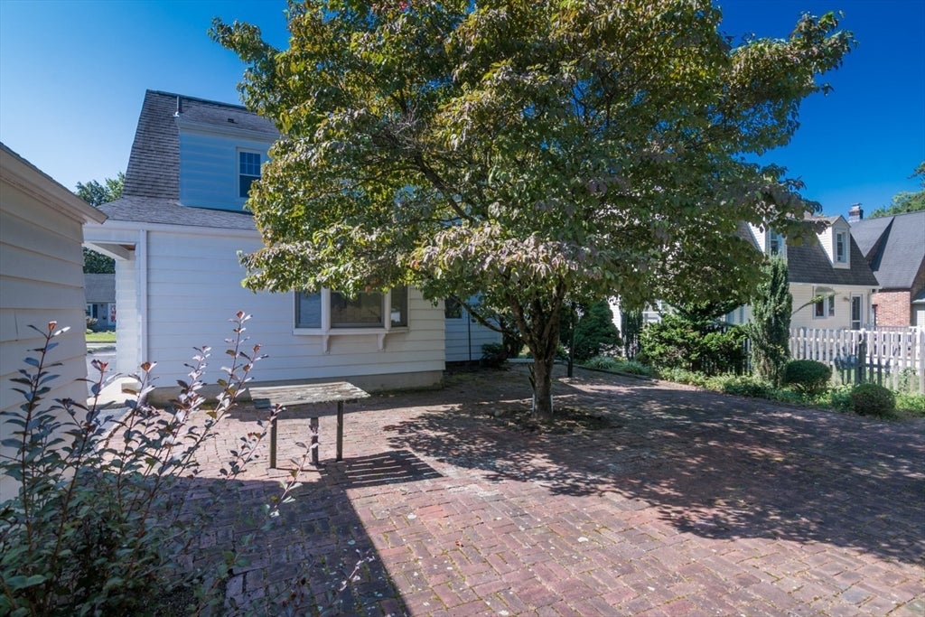 32 Elmwood Ave, Longmeadow, MA, 32 Elmwood Ave, Longmeadow, MA Photo #37