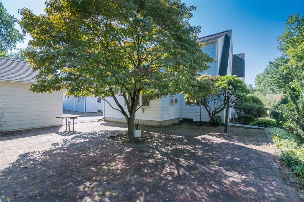 32 Elmwood Ave, Longmeadow, MA, 32 Elmwood Ave, Longmeadow, MA Photo #35