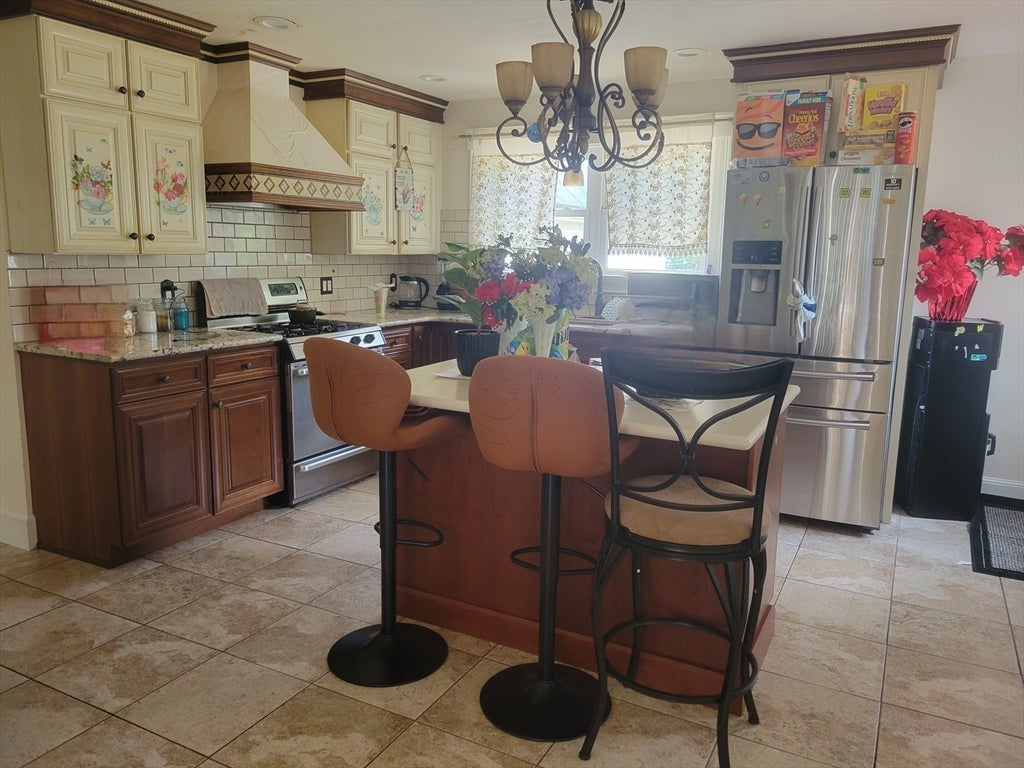 81 Clarke Avenue, Dracut, MA, 81 Clarke Avenue, Dracut, MA Photo #7