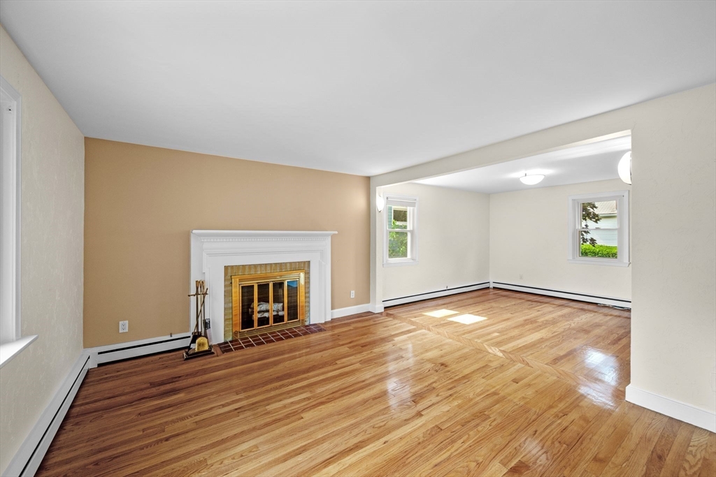 21 Muriel Rd, Swampscott, MA Photo #13