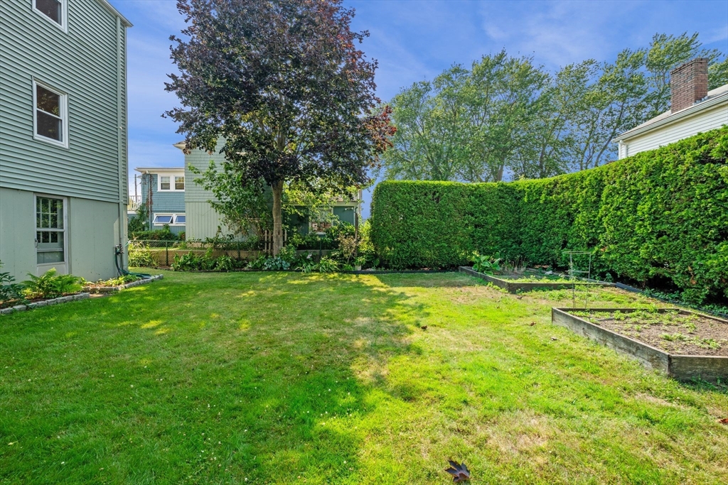 21 Muriel Rd, Swampscott, MA Photo #5