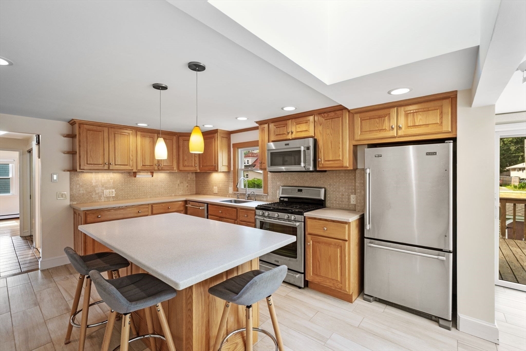 21 Muriel Rd, Swampscott, MA Photo #20