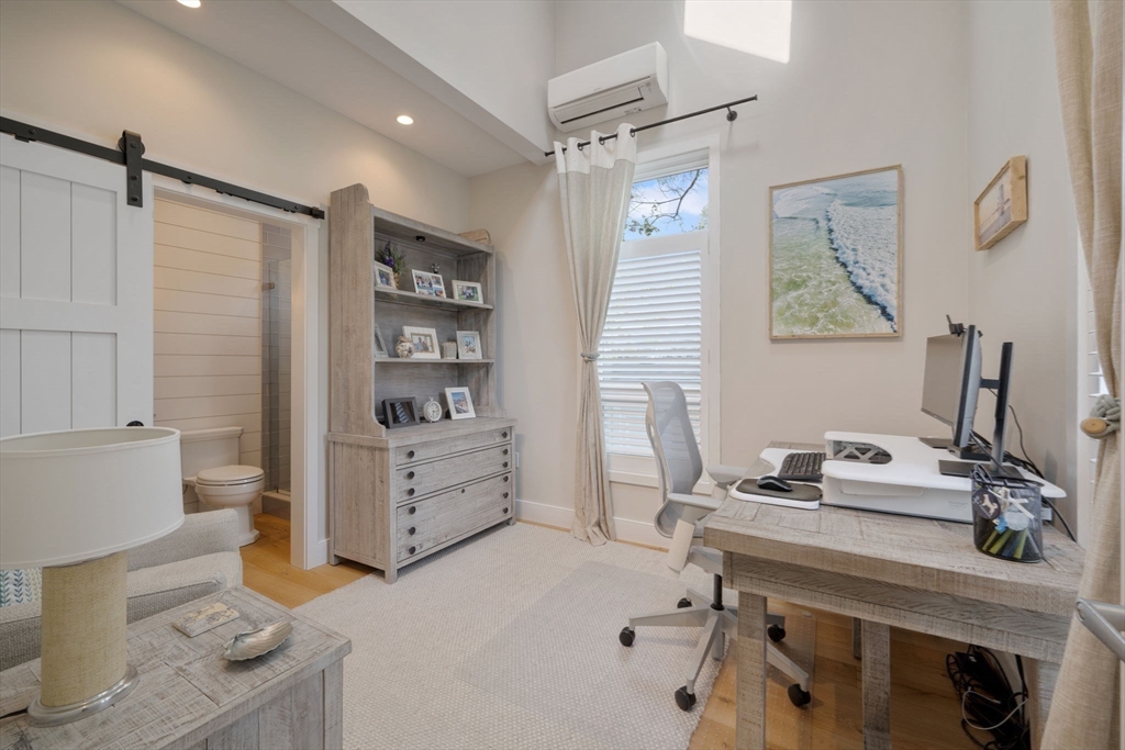 202 N Truro St, Hull, MA Photo #25