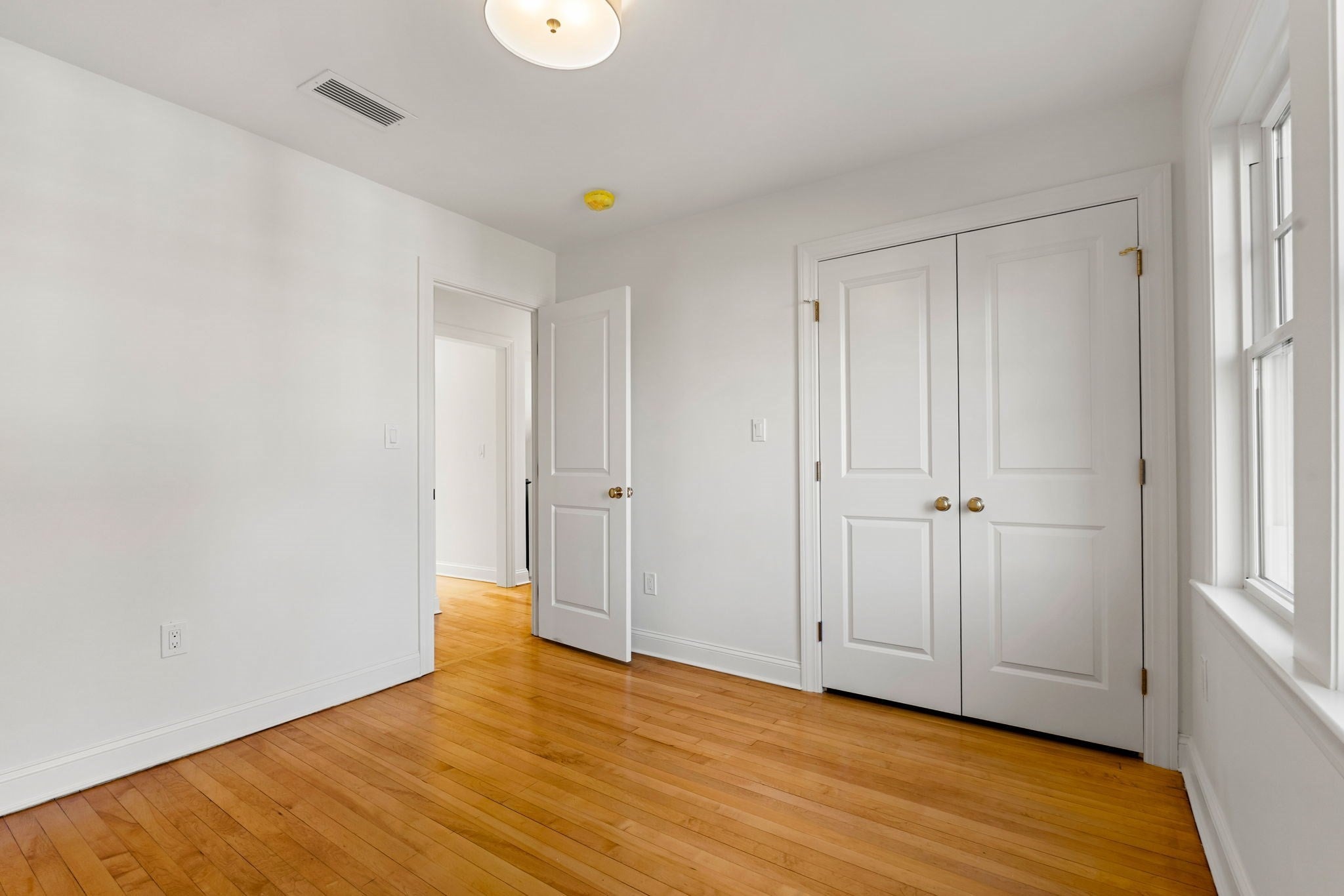 72 Berwick St, Worcester, MA, 72 Berwick St, Worcester, MA Photo #5