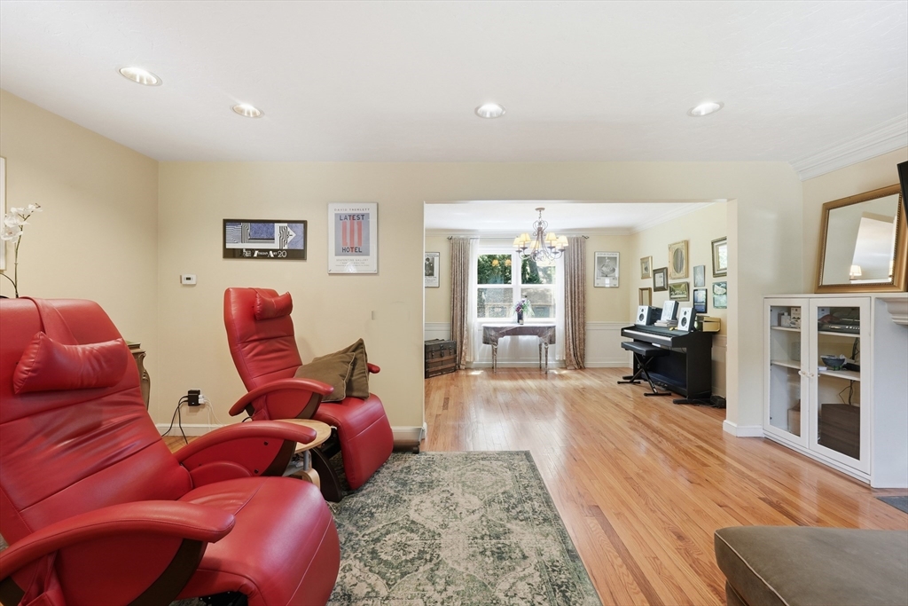 13 Stagg Dr