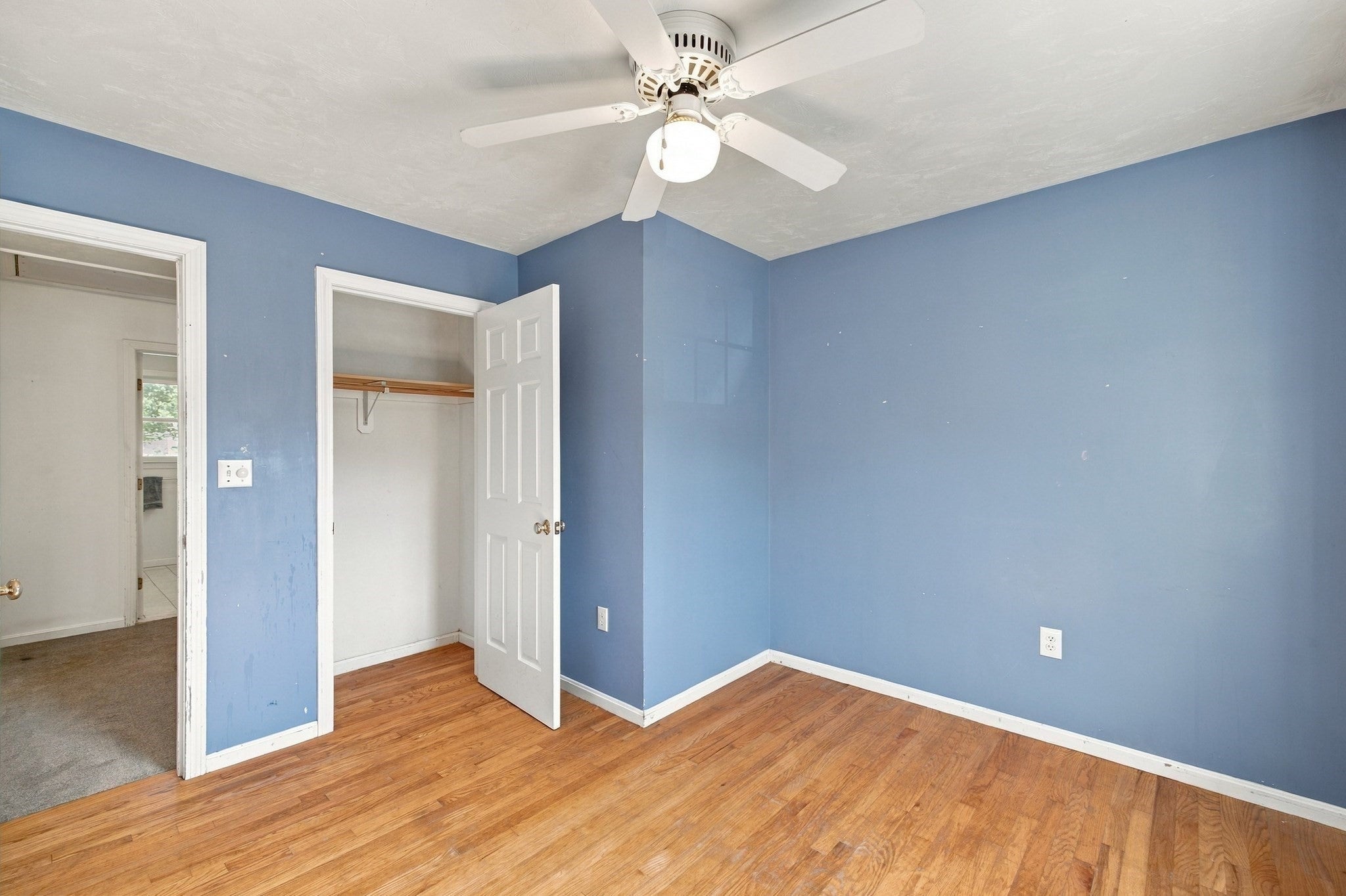 160 Saunders Rd, Norwood, MA Photo #24
