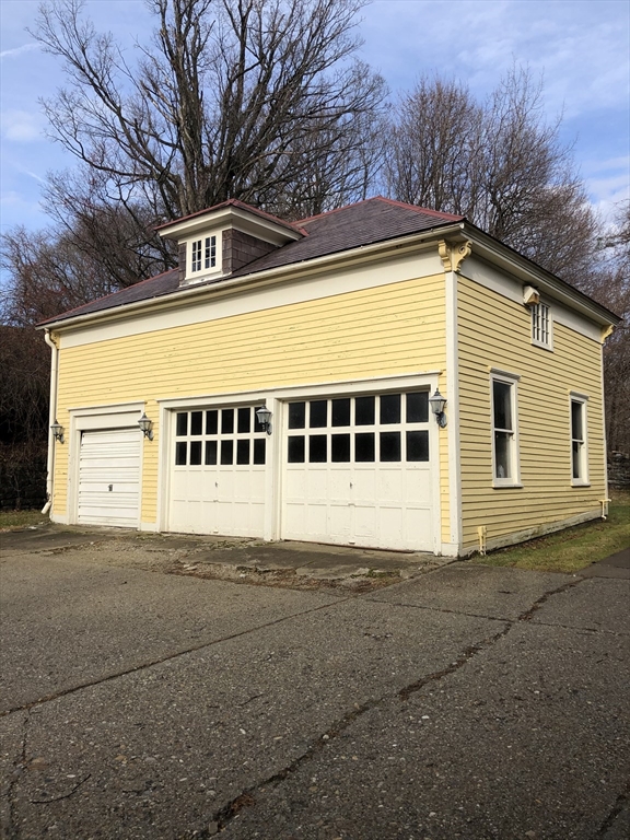 2 Columbia Street