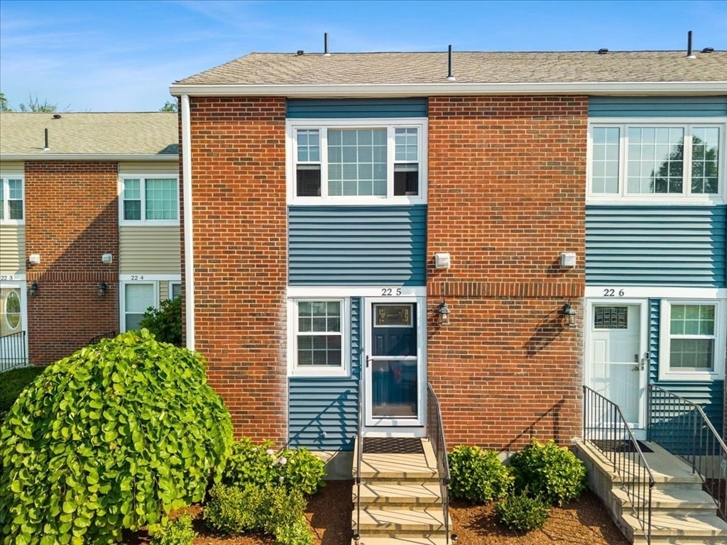41 Foundry St 22-5
