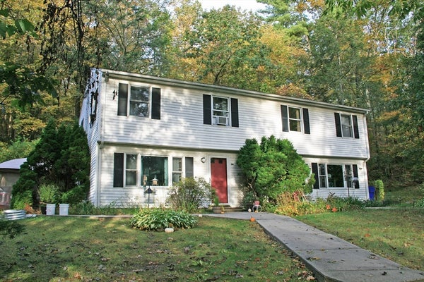 151 PANTRY RD, WEST HATFIELD, MA 01088 - Image ddd1d47425b21094e2f232b2e766fb4e/1130954407